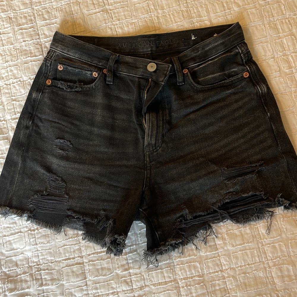 Women’s American Eagle boyfriend short